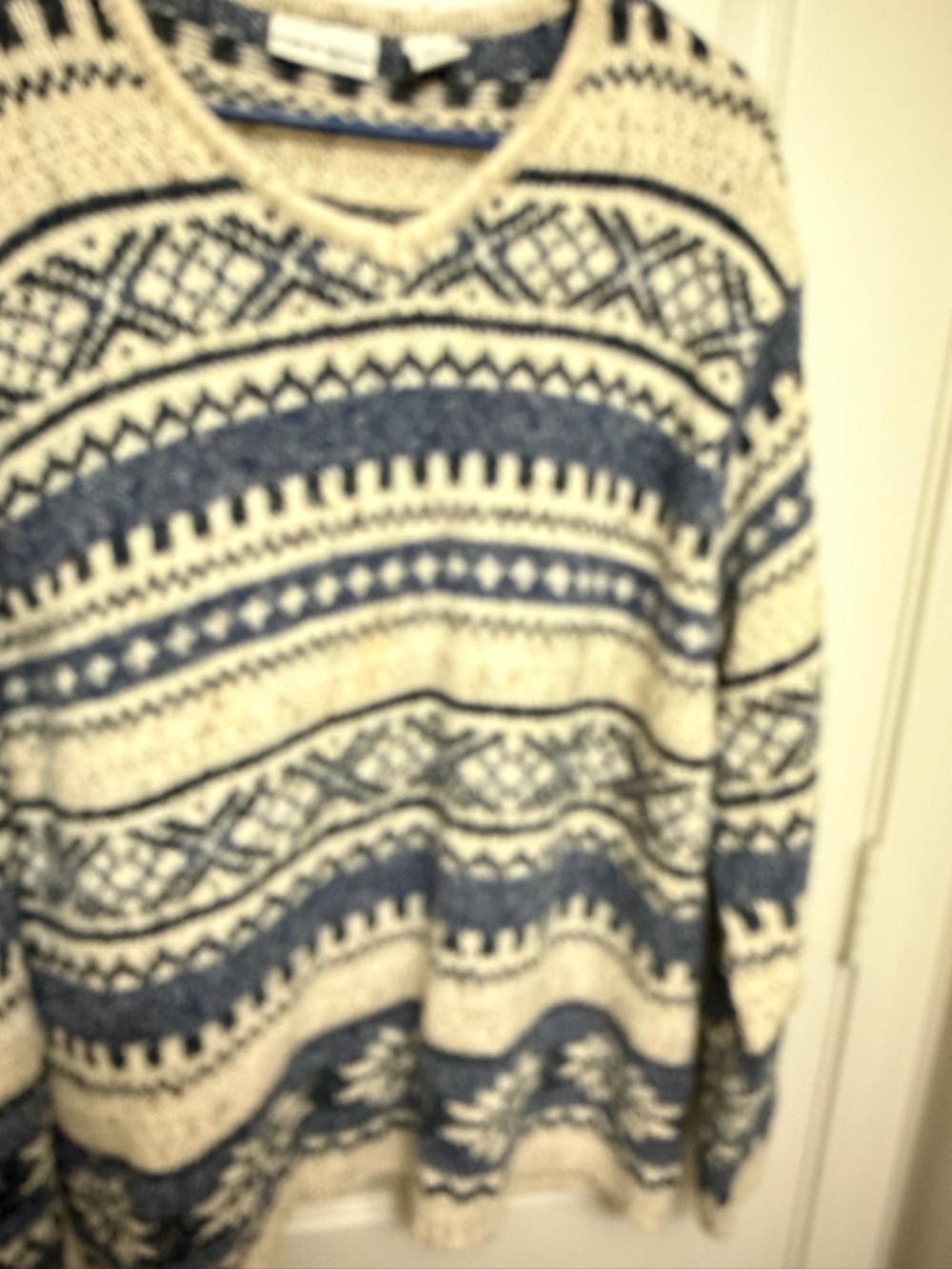 Men's Cream and Blue Patterned V-Neck Sweater